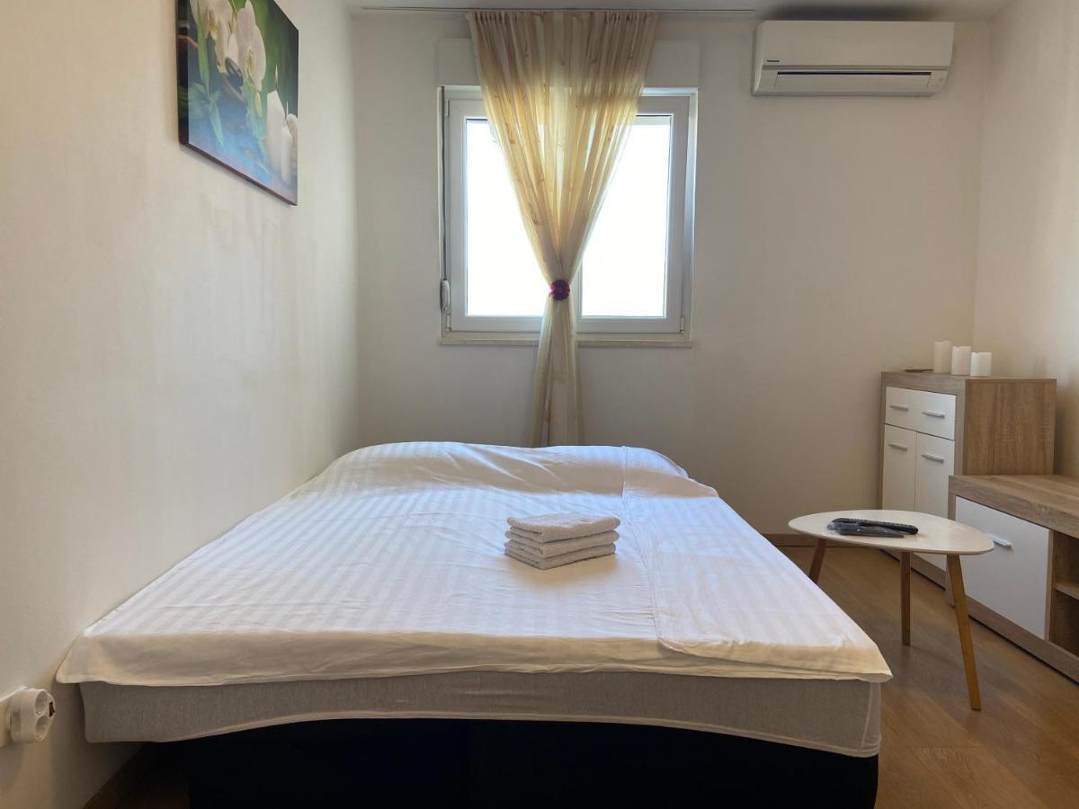 Apartment Sućidar Split Bagian luar foto